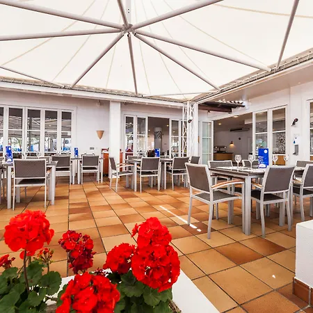 Globales Bouganvilla 3* Sa Coma (Mallorca)