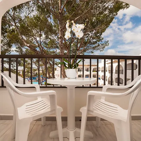 Apartahotel Globales Bouganvilla Sa Coma (Mallorca)