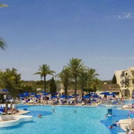 Globales Bouganvilla 3*