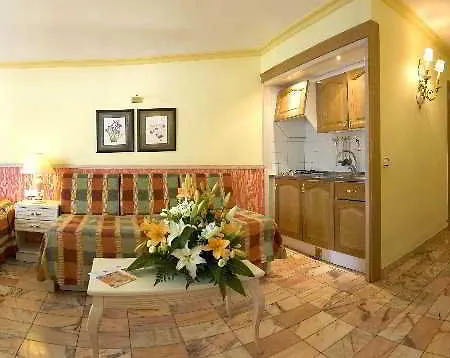 Globales Bouganvilla 3*