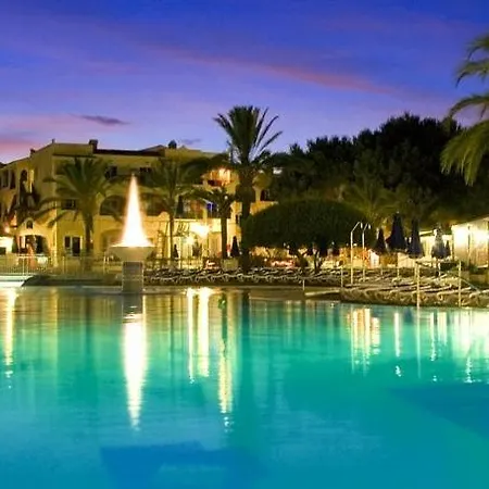 Apartahotel Globales Bouganvilla