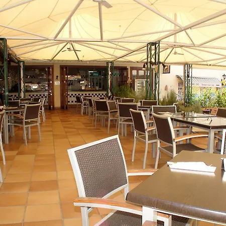 Globales Bouganvilla Apartahotel
